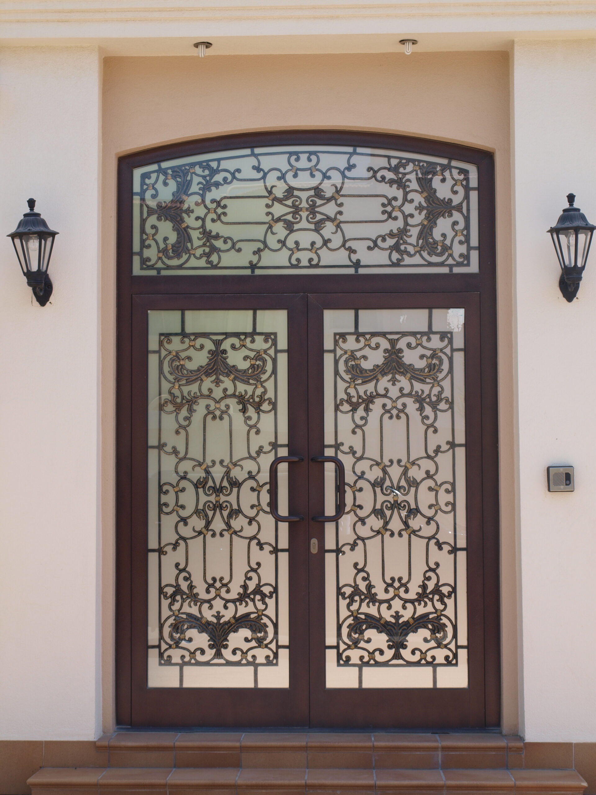  Cast Aluminum Doors (Art Design)